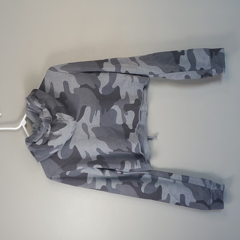 Hollister Womens Cropped Gray Camo Hoodie. Size Small - Picture 4 of 7
